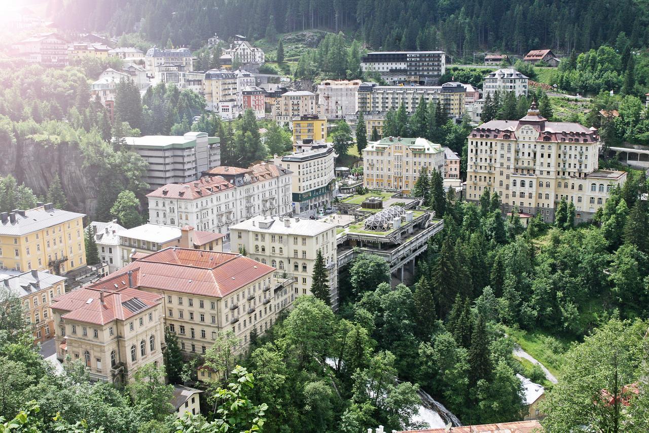 Gruener Baum Hotel Bad Gastein Extérieur photo