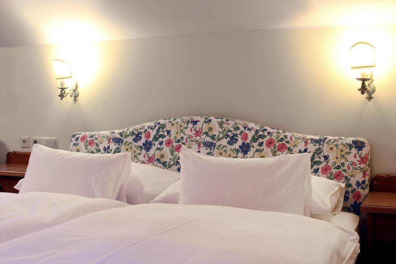 Gruener Baum Hotel Bad Gastein Chambre photo