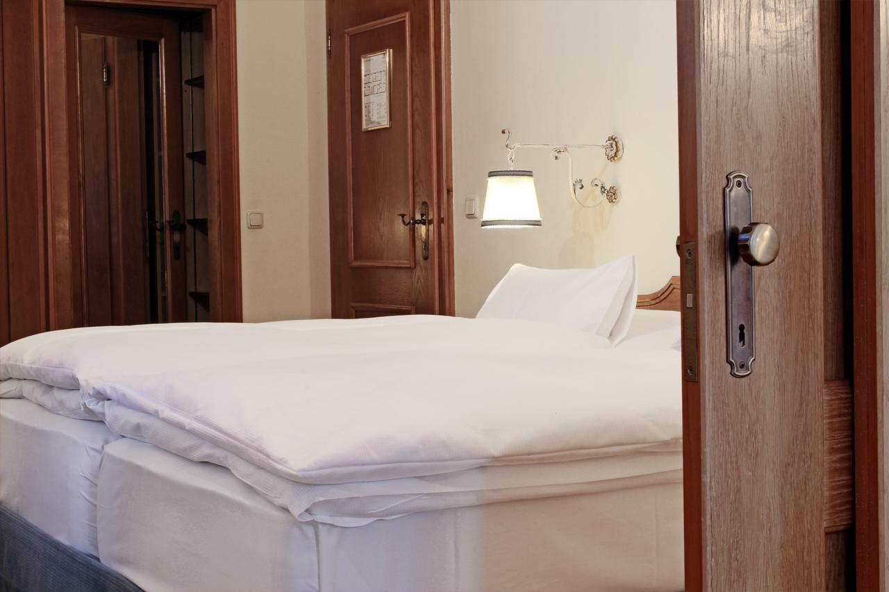 Gruener Baum Hotel Bad Gastein Chambre photo