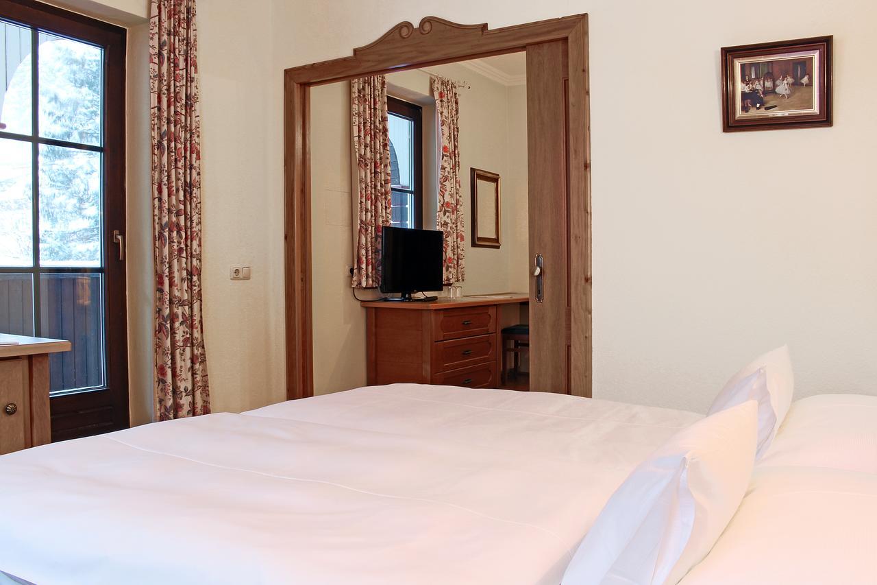 Gruener Baum Hotel Bad Gastein Chambre photo
