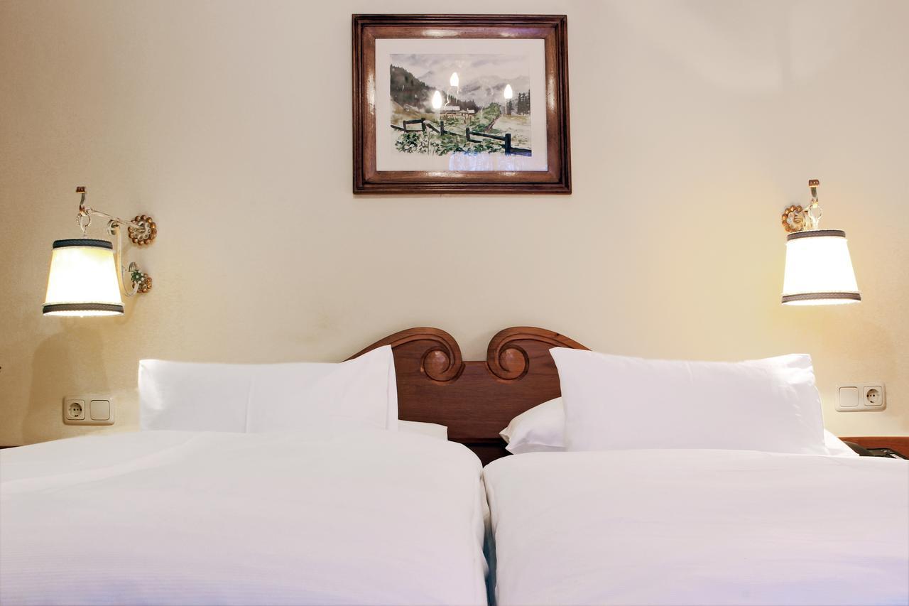 Gruener Baum Hotel Bad Gastein Chambre photo